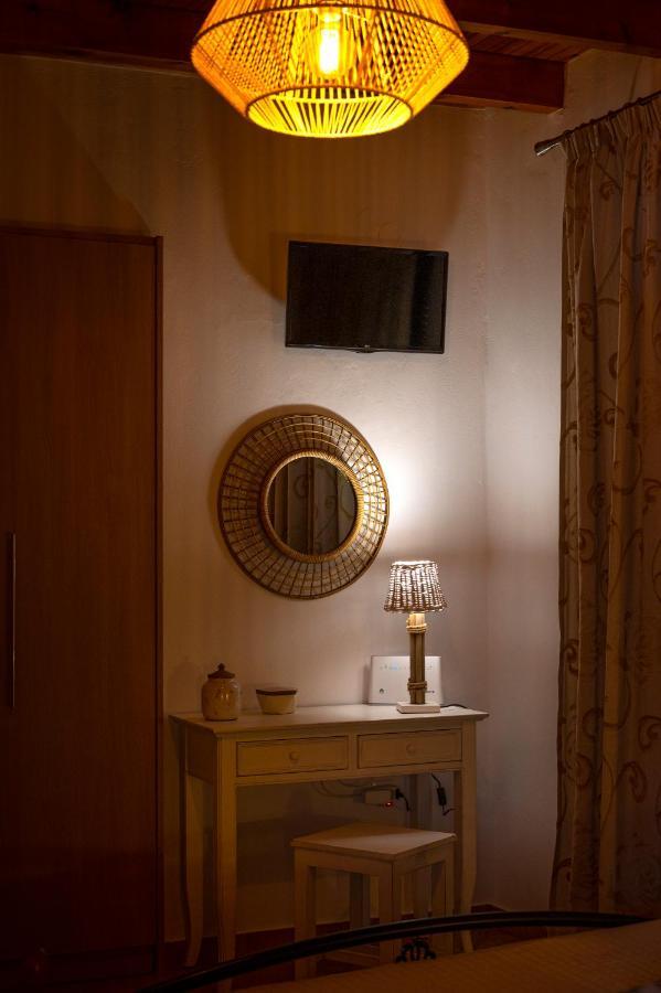Madalena'S Summer House Adamantas  Exterior foto