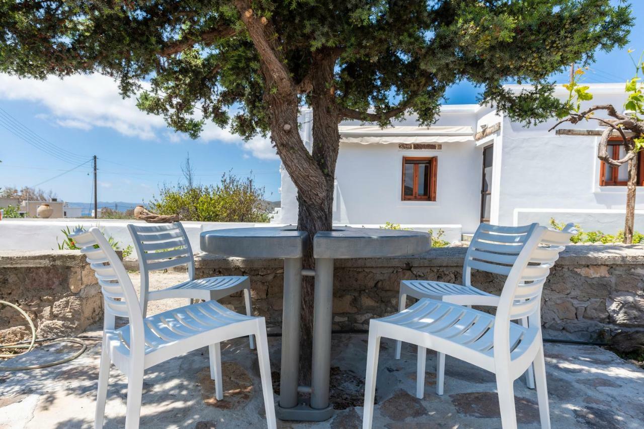 Madalena'S Summer House Adamantas  Exterior foto